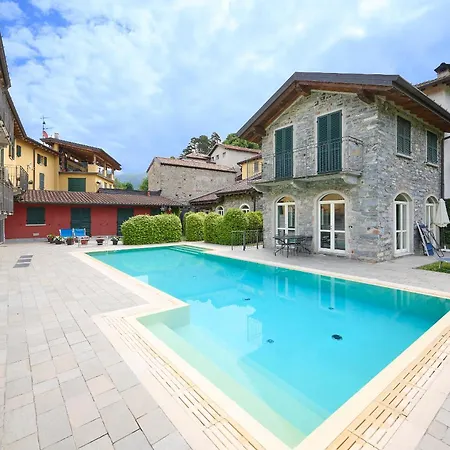 Prázdninový dům Uno Pool Side *