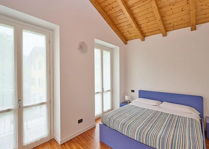 Uno Pool Side * בלאג'יו