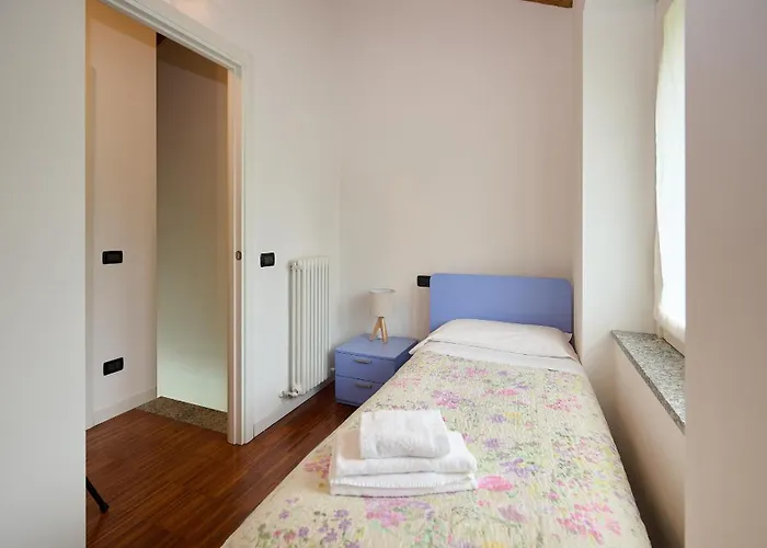 Uno Pool Side בית נופש בלאג'יו